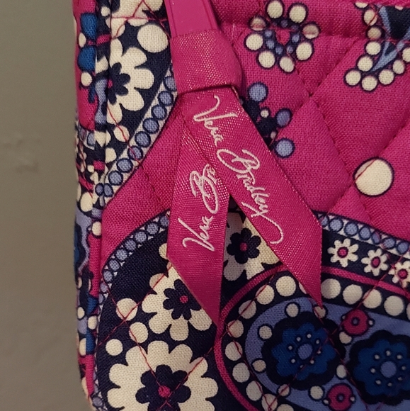 💐Vera Bradley Knot Just a Clutch - Picture 6 of 7